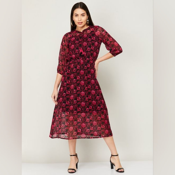 Melange Black & Red Floral Print A-Line Black Detachable Spaghetti Ethnic Dress - Picture 4 of 11